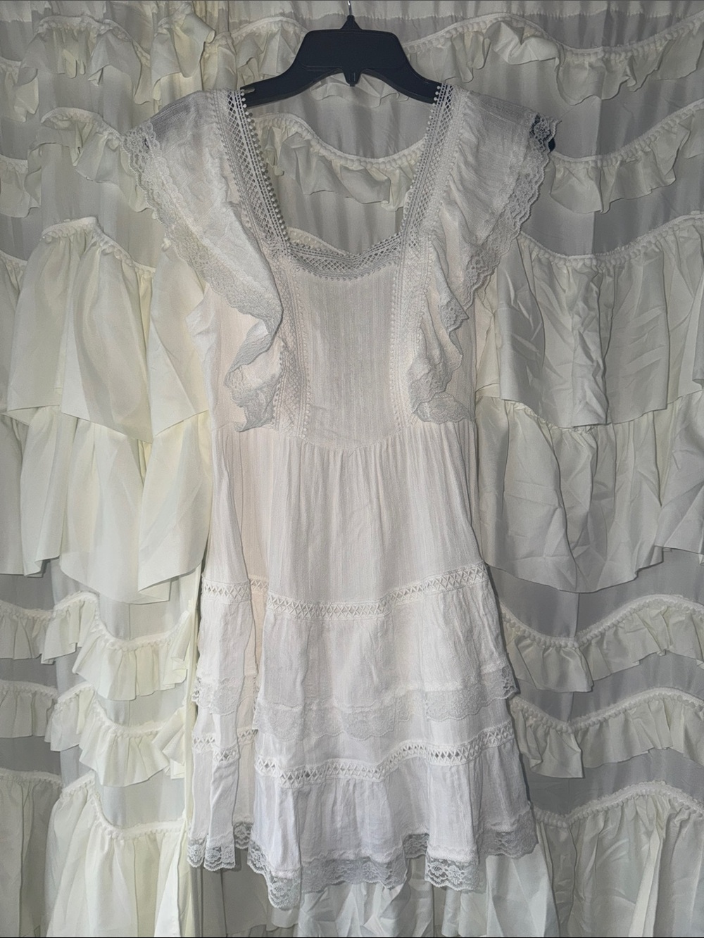 LOVE SHACK FANCY STYLE, SHORT, White Backless Ruffle Lace Mini Dress🎀
